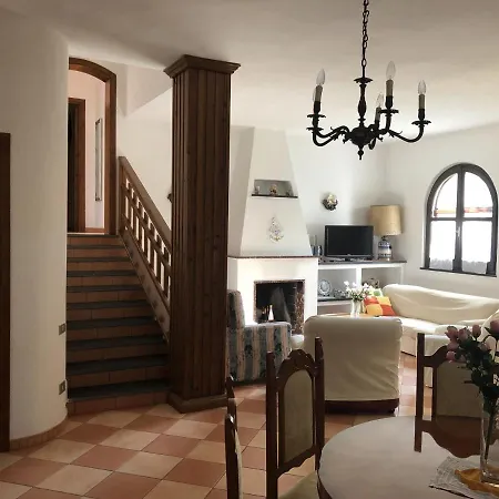 Holiday home Casa Francesco *